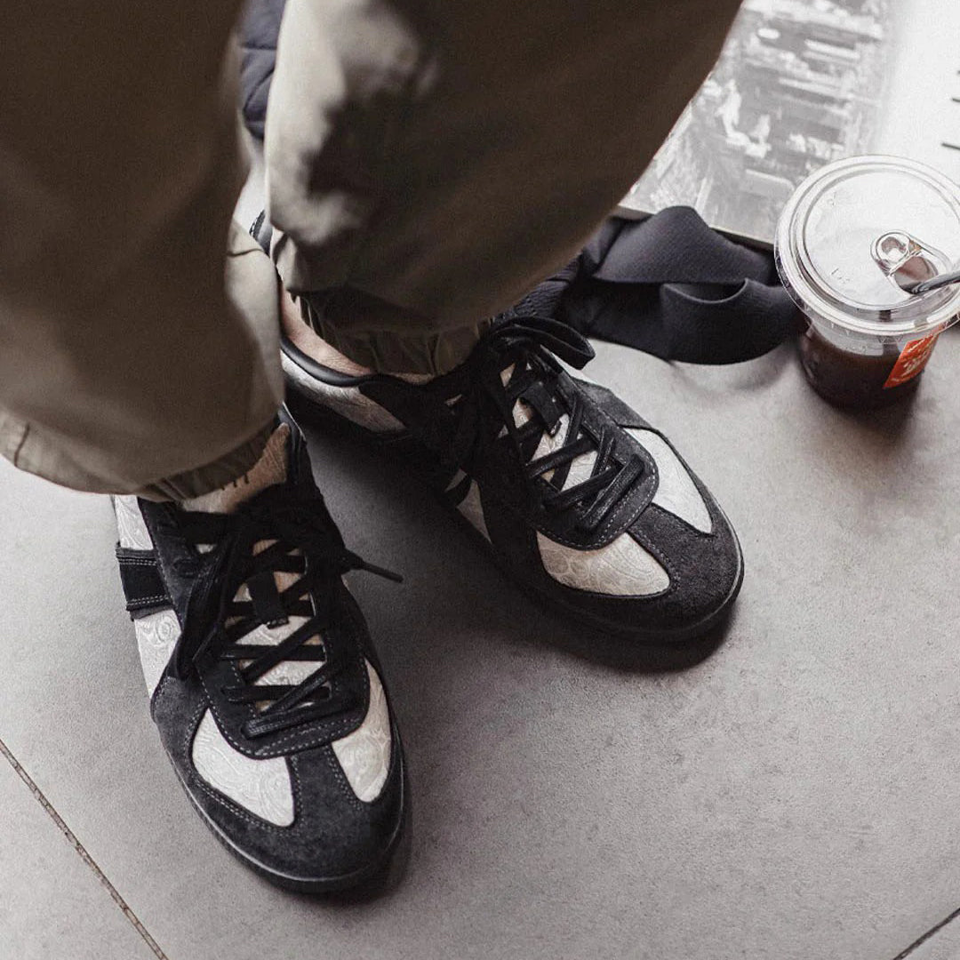 Tree of Life Sneakers, Noir Edition